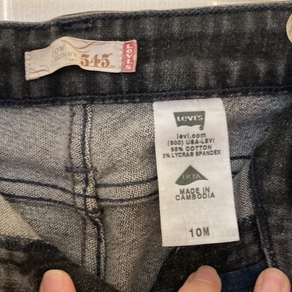 Levi’s vintage black Low Skinny 545 distressed jeans. EUC. Size 10M. - Picture 5 of 5